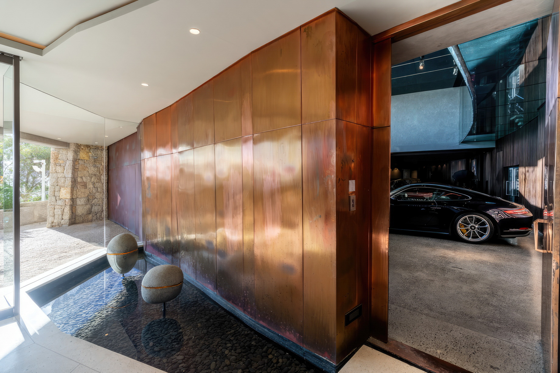 Pengilly House Iron Man Villa – Kloof Rd, Cape Town, South Africa – 85