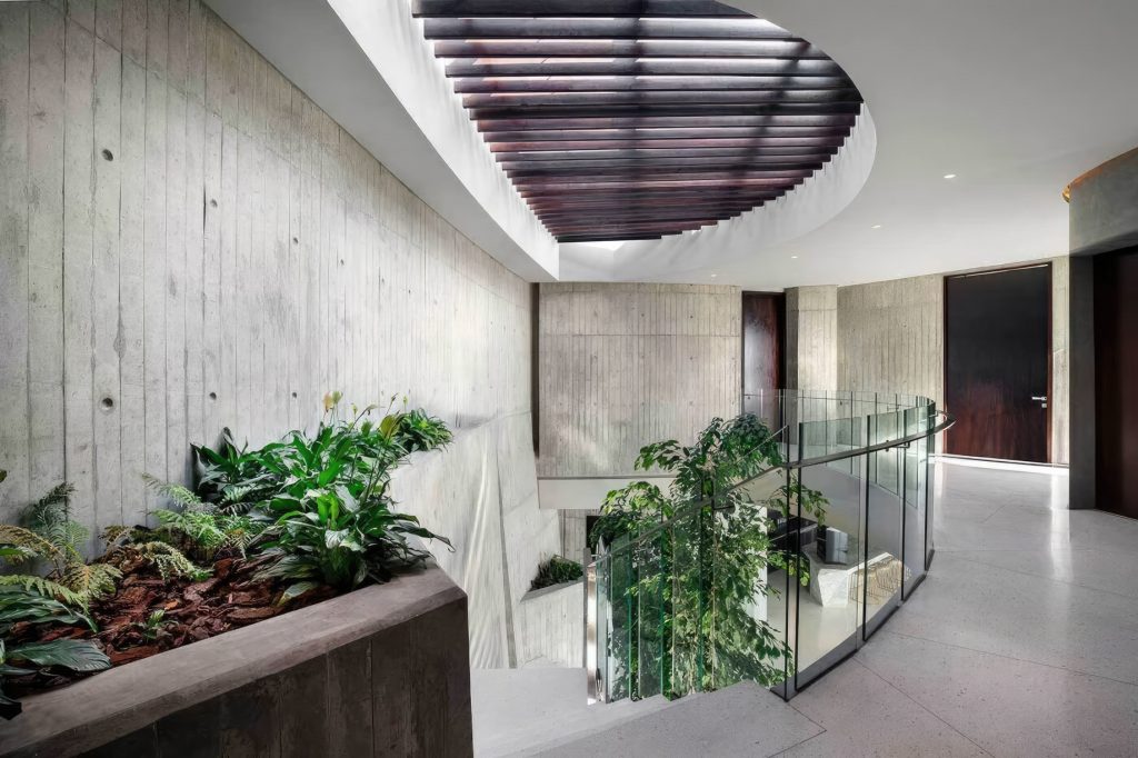 Pengilly House Iron Man Villa - Kloof Rd, Cape Town, South Africa - 9