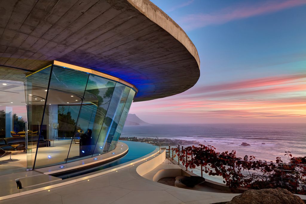 Pengilly House Iron Man Villa - Kloof Rd, Cape Town, South Africa - 94