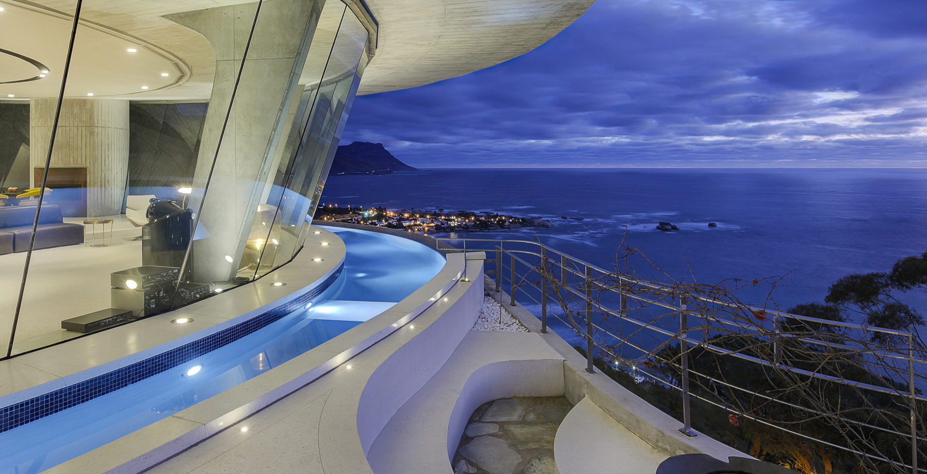 Pengilly House Iron Man Villa – Kloof Rd, Cape Town, South Africa – 96