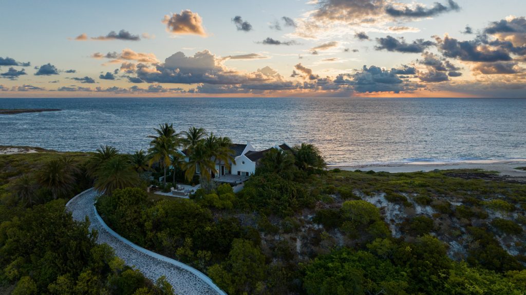 Waypoint Villa - Columbus Beach North, Ambergris Cay, Turks & Caicos Islands - 54 Waypoint Villa - Columbus Beach North, Ambergris Cay, Turks & Caicos Islands - 54