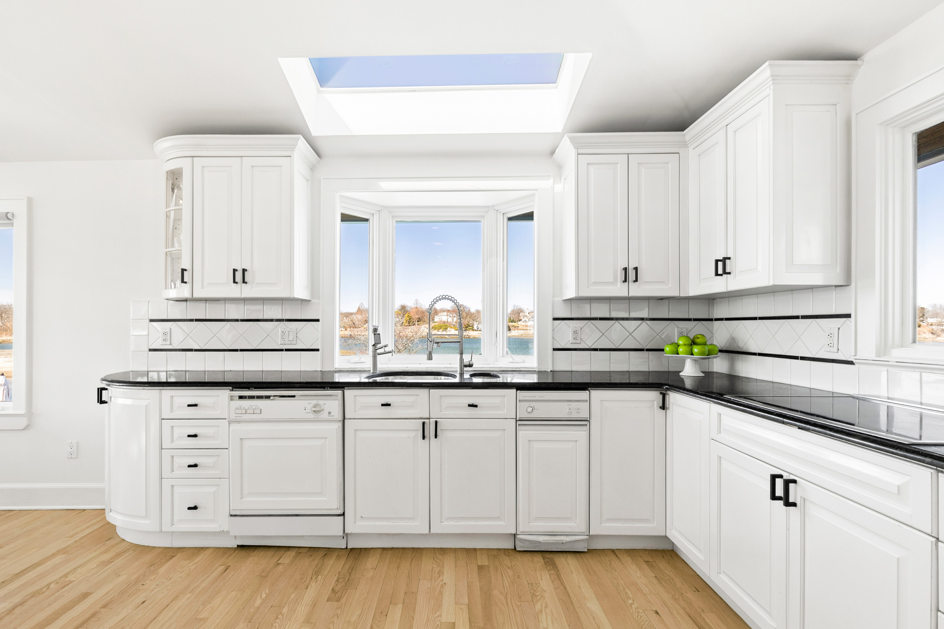 Manursing Island Waterfront Residence – 6 N Island Drive, Rye, NY, USA – 17