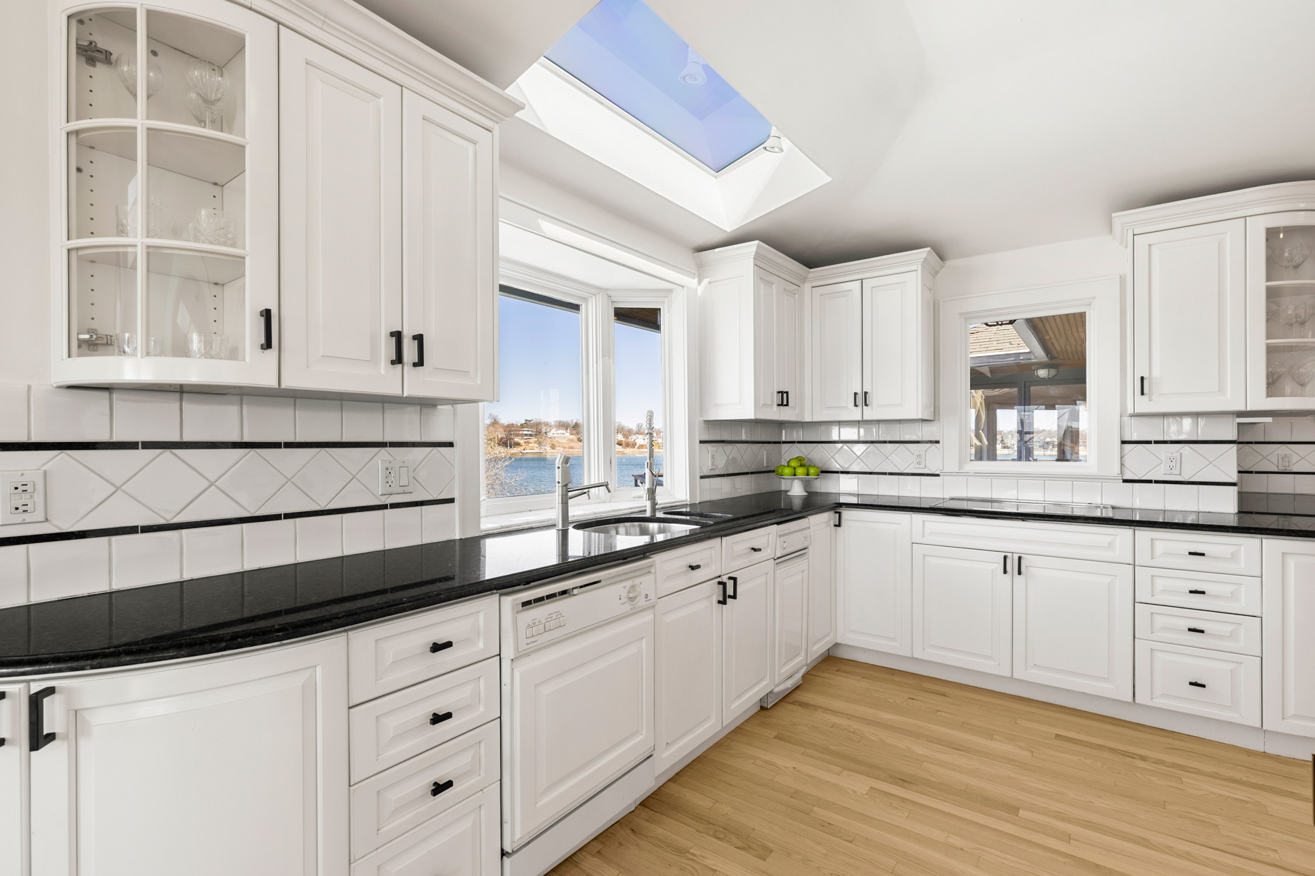 Manursing Island Waterfront Residence – 6 N Island Drive, Rye, NY, USA – 18