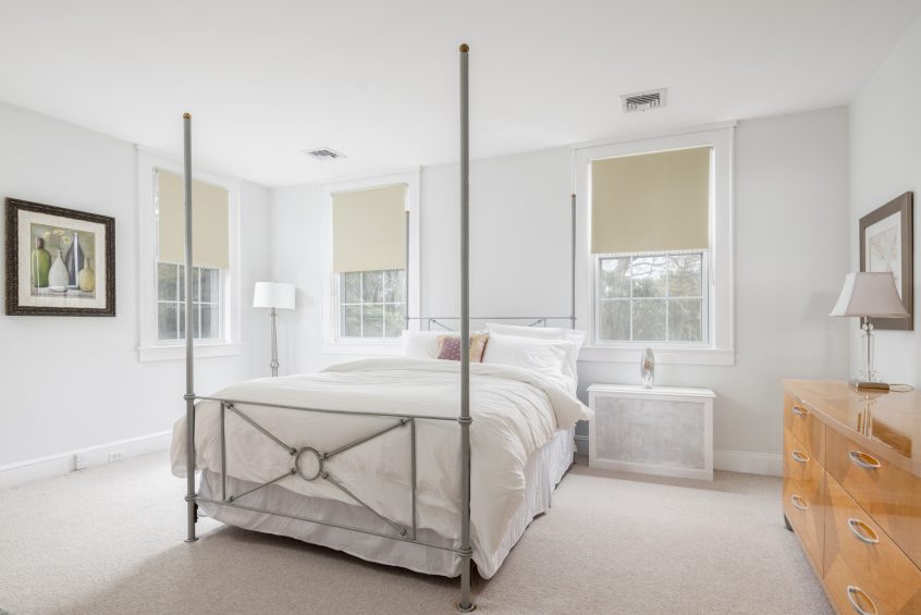 The Point - 16 Point Road, Bellport Village, New York, NY, USA - 21