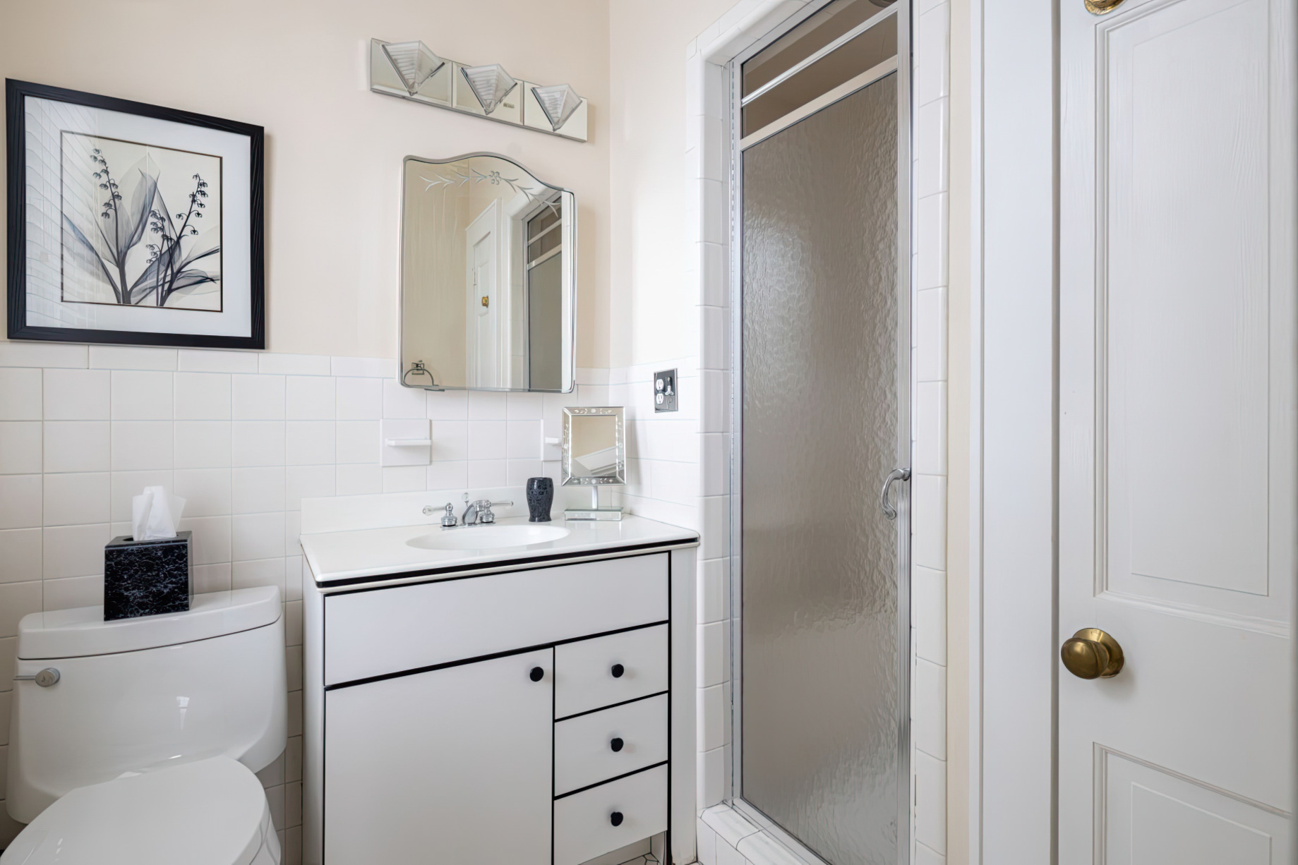 The Point – 16 Point Road, Bellport Village, New York, NY, USA – 25