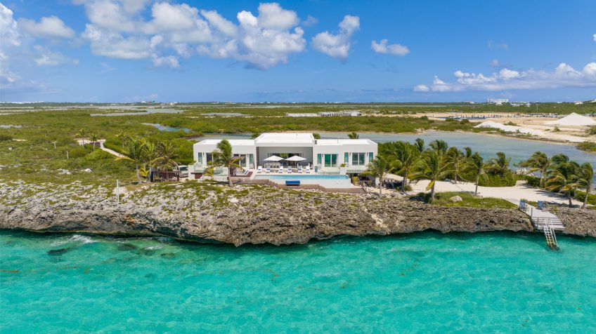 Tip Of The Tail Villa - 550 Turtle Tail Dr, Long Bay Hills, Turks & Caicos Islands - 13