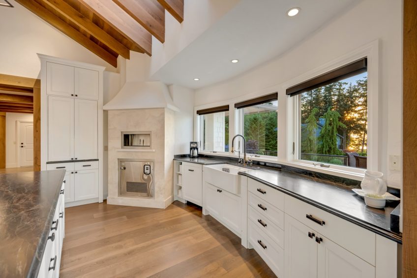 4002 Oakes Avenue, Anacortes, WA, USA - Washington Luxury Real Estate - 11