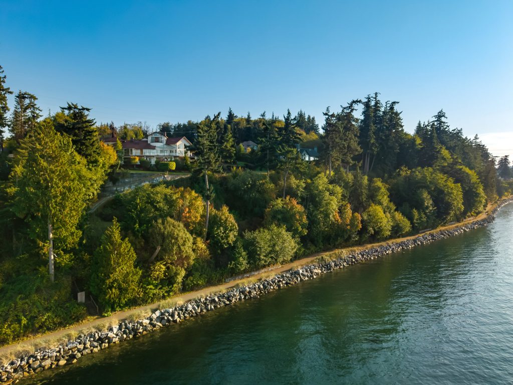 4002 Oakes Avenue, Anacortes, WA, USA - Washington Luxury Real Estate - 2