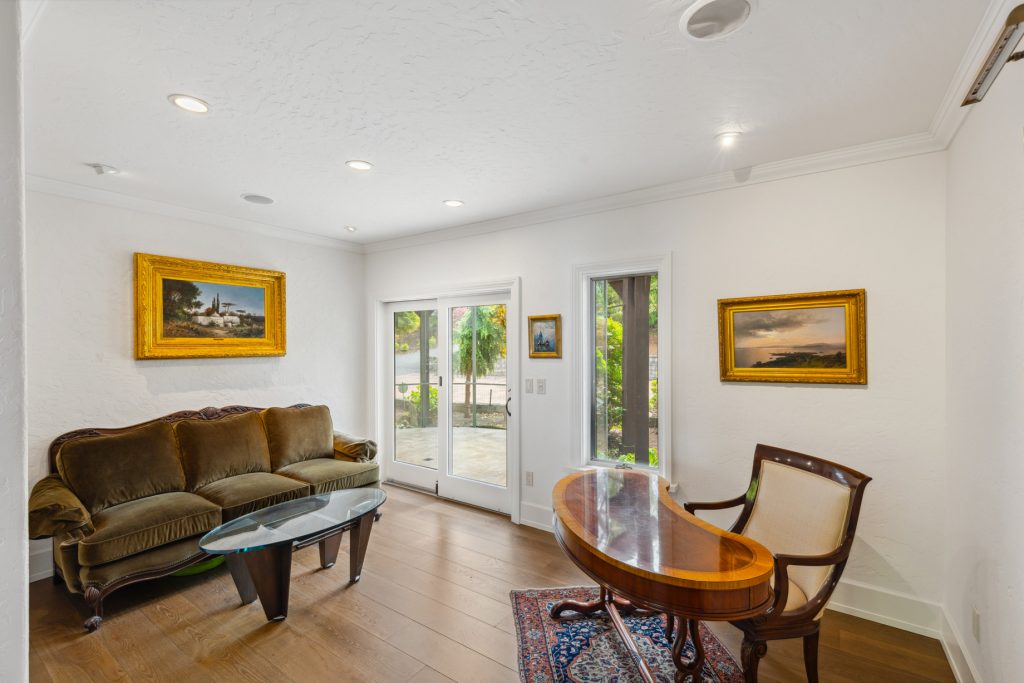 4002 Oakes Avenue, Anacortes, WA, USA - Washington Luxury Real Estate - 45