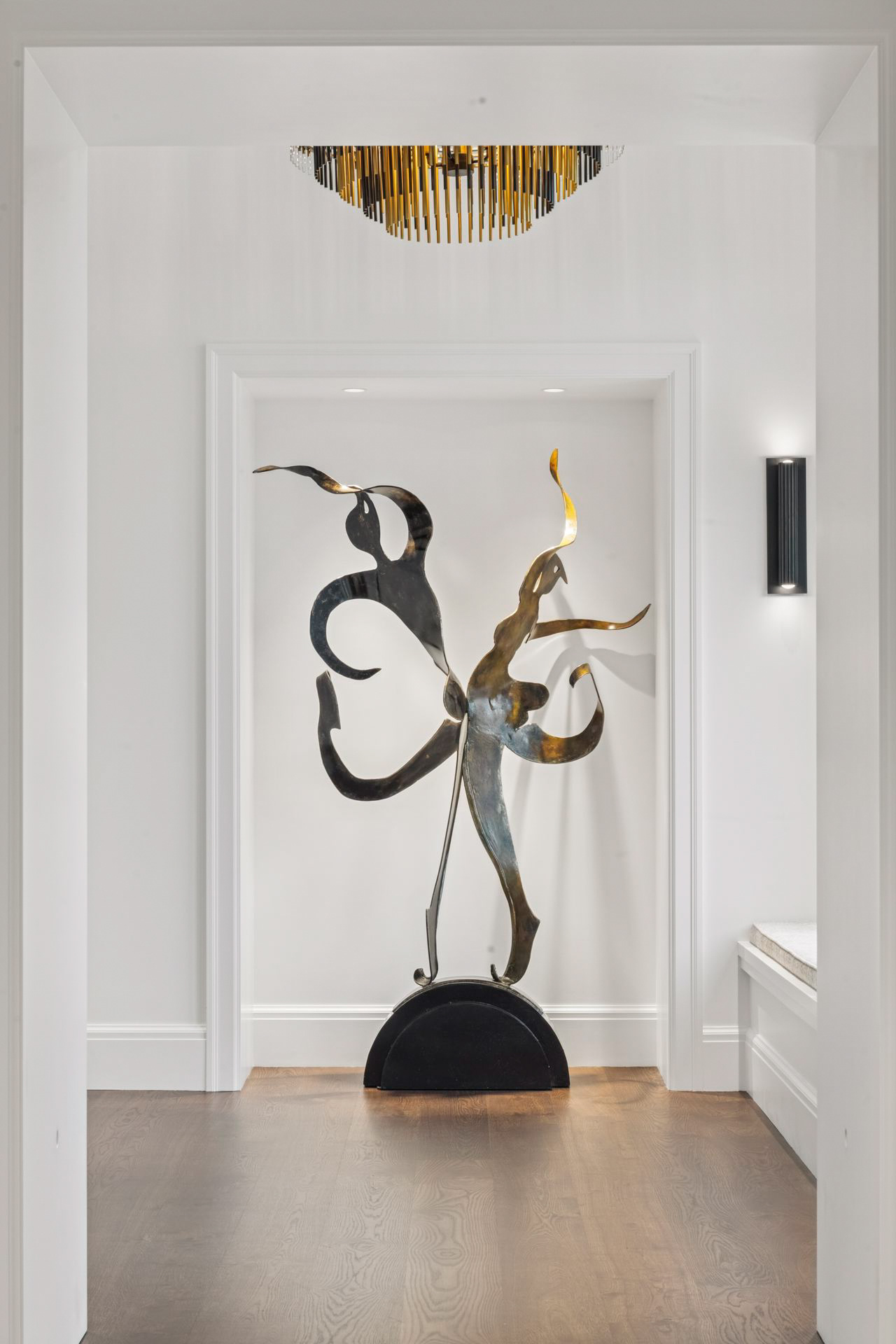 Lake Point Estate – 2770 Gale Road, Wayzata, MN, USA – 101