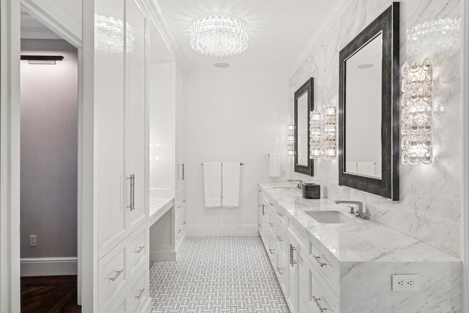 Lake Point Estate – 2770 Gale Road, Wayzata, MN, USA – 107