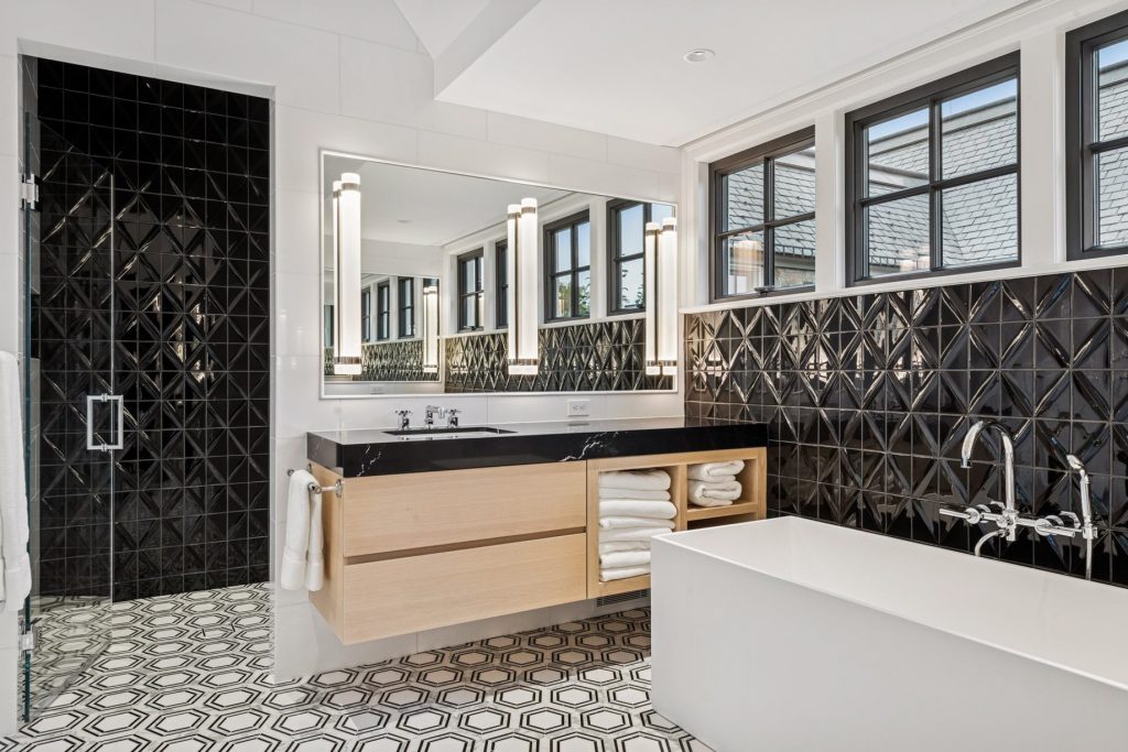 Lake Point Estate - 2770 Gale Road, Wayzata, MN, USA - 112 Lake Point Estate - 2770 Gale Road, Wayzata, MN, USA - 112