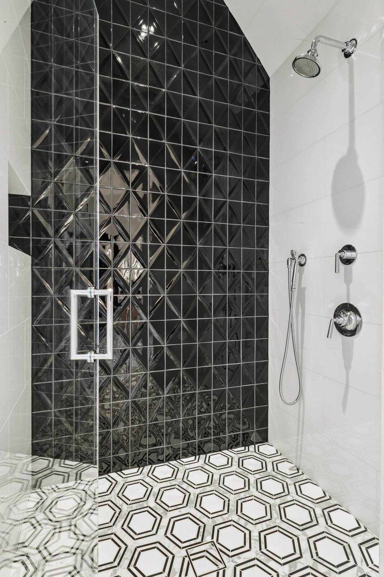 Lake Point Estate – 2770 Gale Road, Wayzata, MN, USA – 113