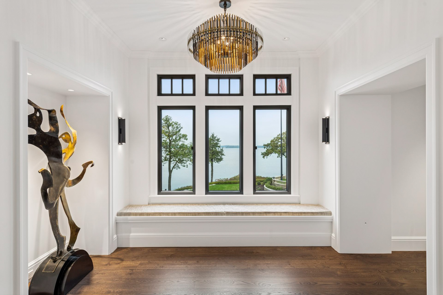 Lake Point Estate – 2770 Gale Road, Wayzata, MN, USA – 114