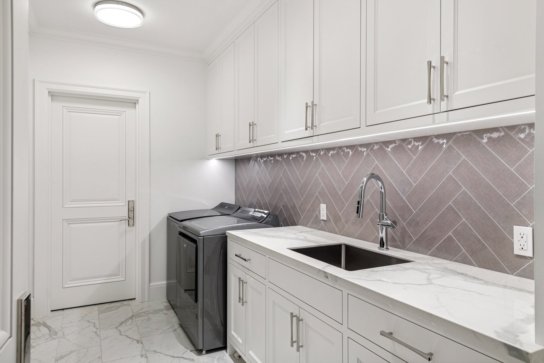 Lake Point Estate – 2770 Gale Road, Wayzata, MN, USA – 118