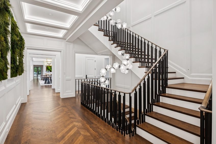 Lake Point Estate - 2770 Gale Road, Wayzata, MN, USA - 131 Lake Point Estate - 2770 Gale Road, Wayzata, MN, USA - 131