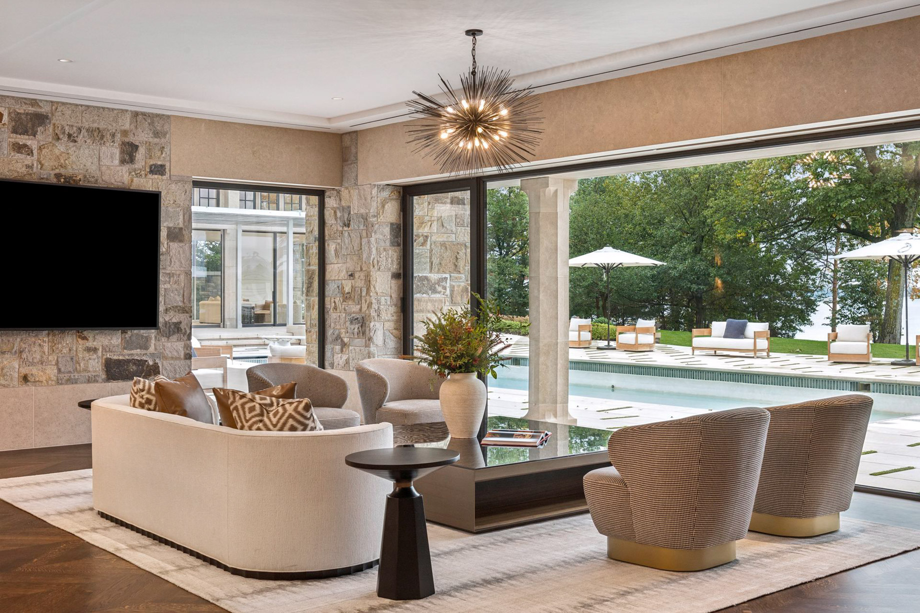 Lake Point Estate – 2770 Gale Road, Wayzata, MN, USA – 139