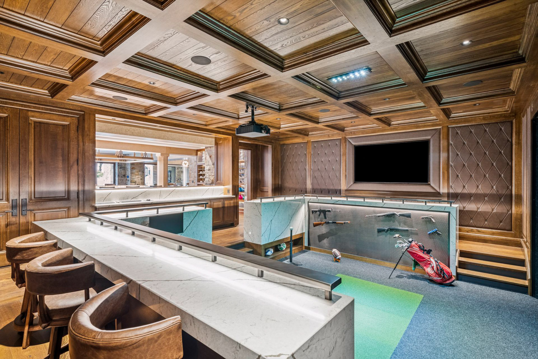 Lake Point Estate – 2770 Gale Road, Wayzata, MN, USA – 160