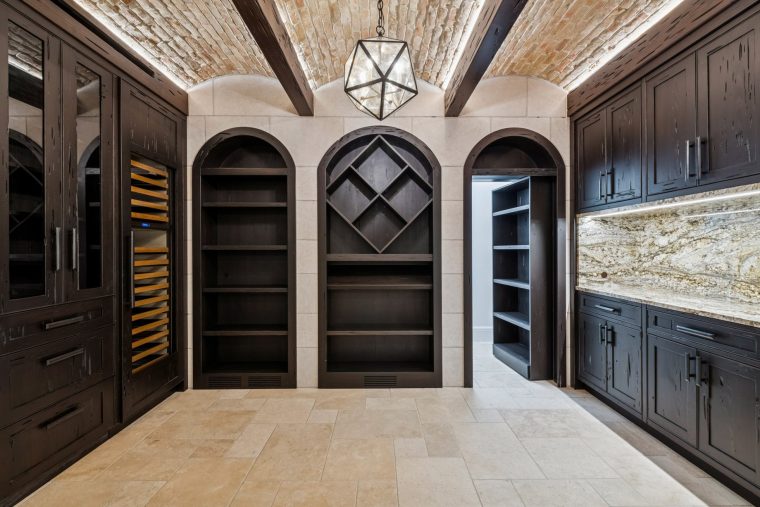 Lake Point Estate - 2770 Gale Road, Wayzata, MN, USA - 172 Lake Point Estate - 2770 Gale Road, Wayzata, MN, USA - 172