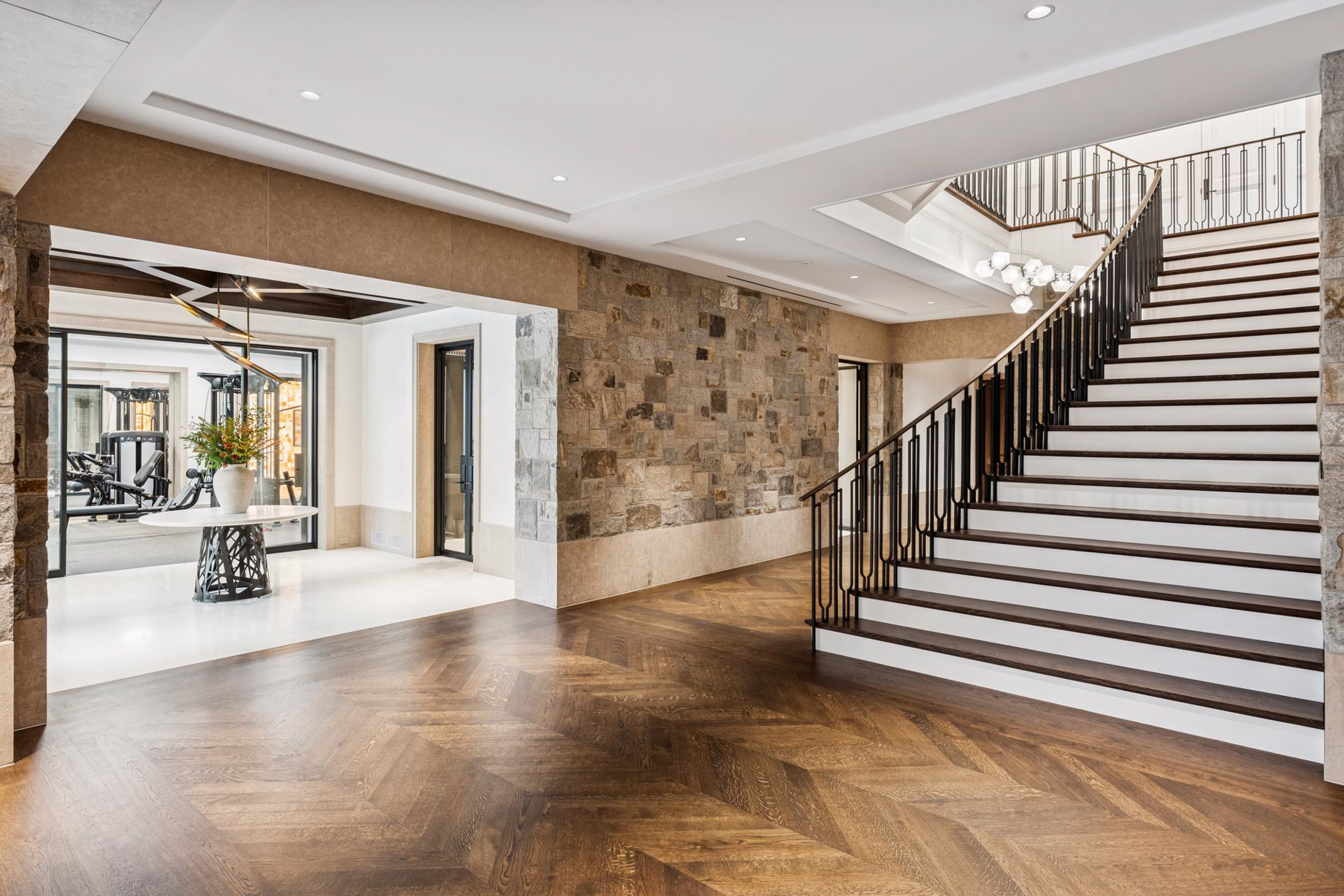 Lake Point Estate – 2770 Gale Road, Wayzata, MN, USA – 174