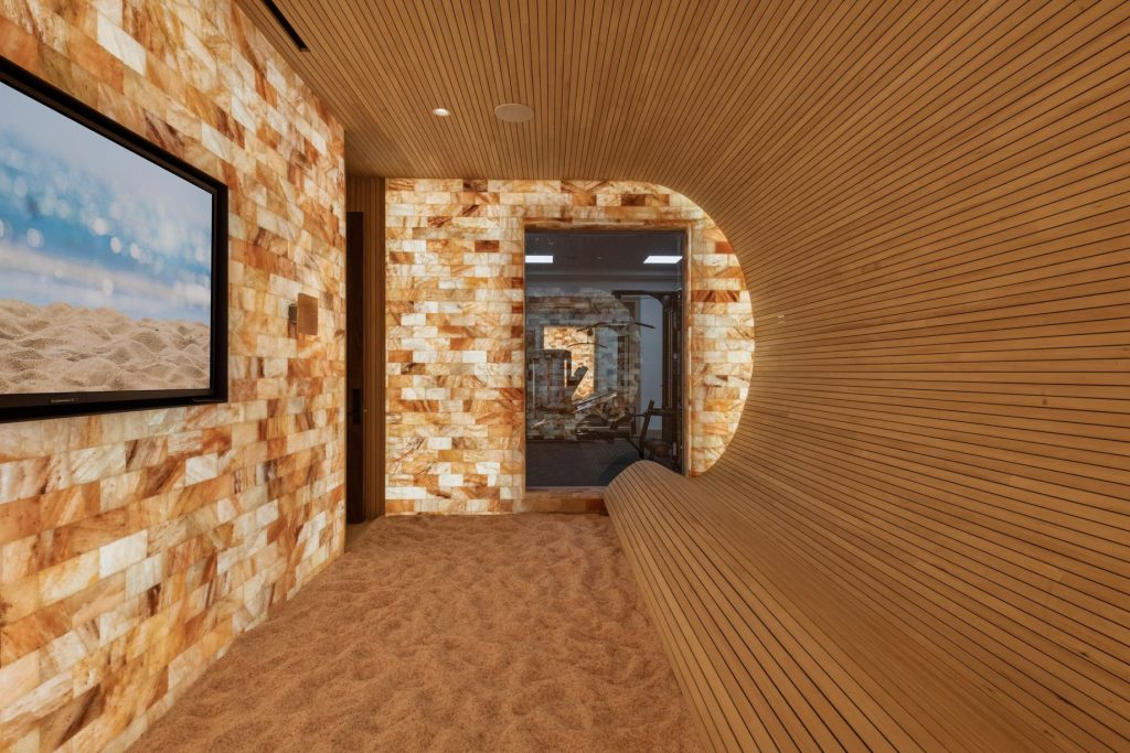 Lake Point Estate - 2770 Gale Road, Wayzata, MN, USA - 180 Lake Point Estate - 2770 Gale Road, Wayzata, MN, USA - 180