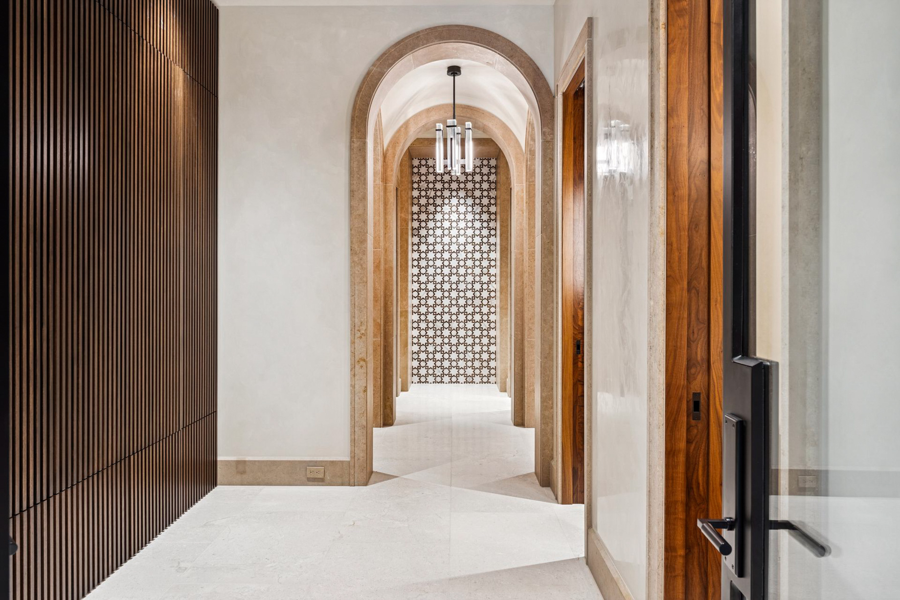 Lake Point Estate – 2770 Gale Road, Wayzata, MN, USA – 182