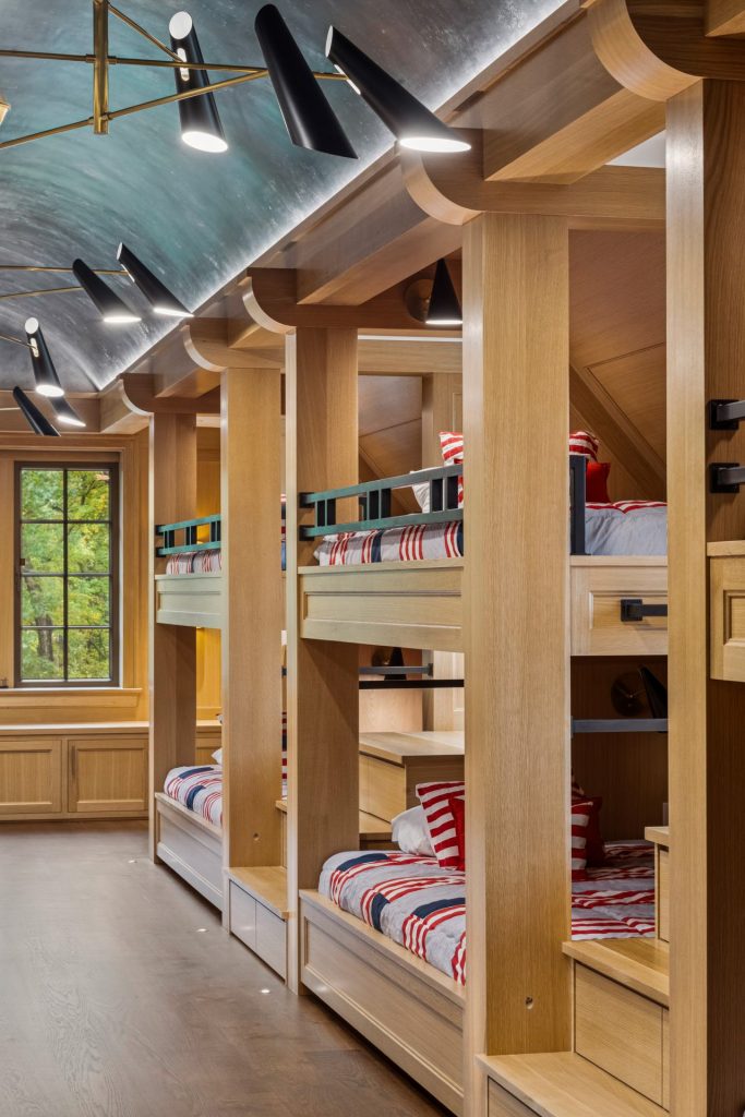 Lake Point Estate - 2770 Gale Road, Wayzata, MN, USA - 209 Lake Point Estate - 2770 Gale Road, Wayzata, MN, USA - 209