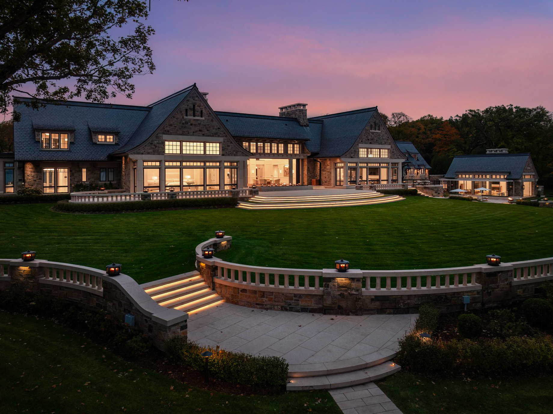 Lake Point Estate – 2770 Gale Road, Wayzata, MN, USA – 234