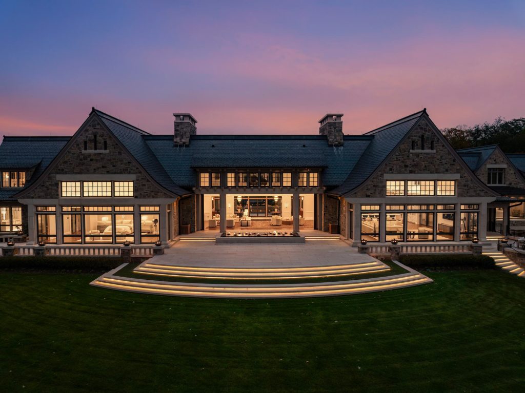 Lake Point Estate - 2770 Gale Road, Wayzata, MN, USA - 235 Lake Point Estate - 2770 Gale Road, Wayzata, MN, USA - 235