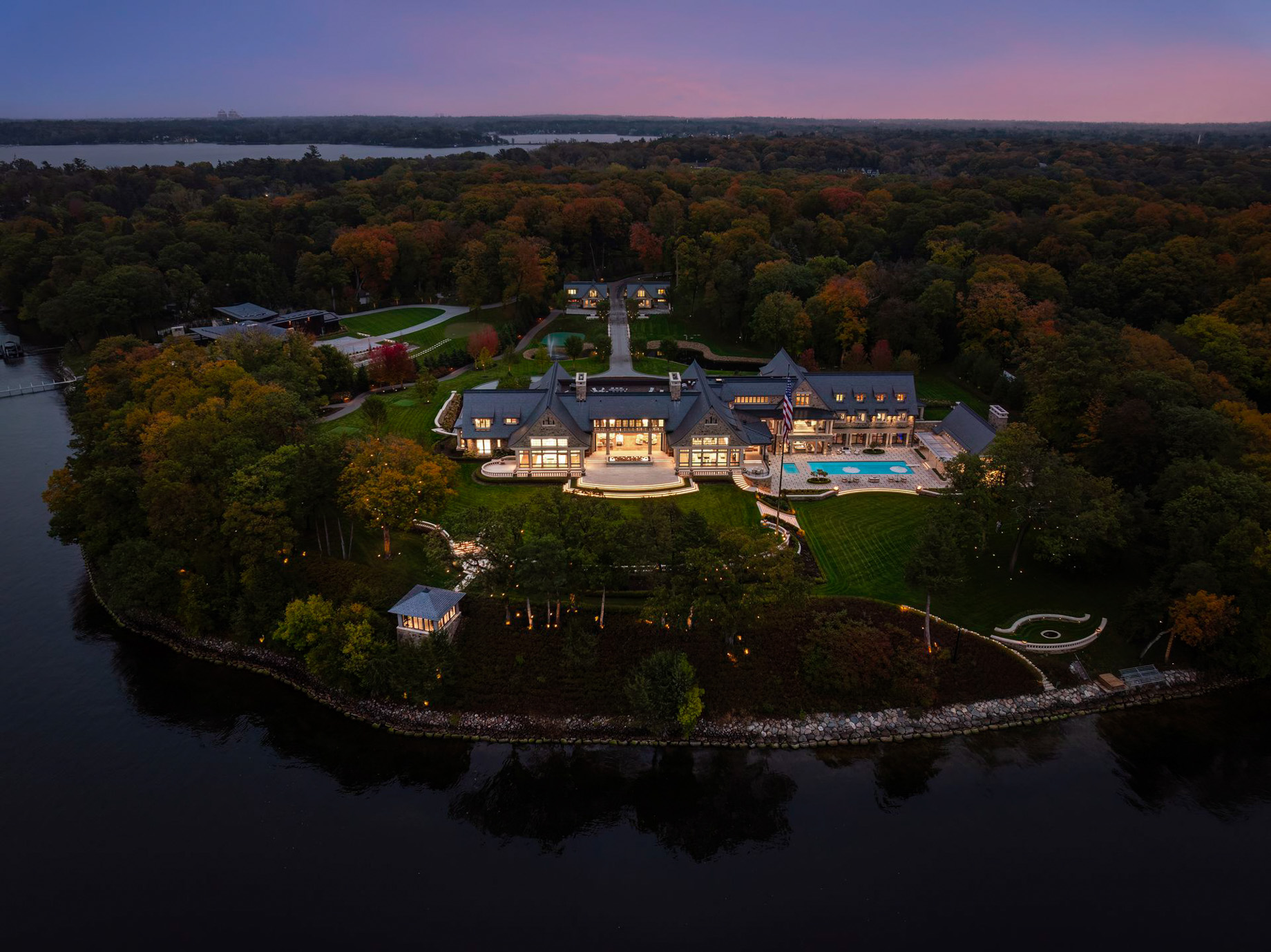 Lake Point Estate – 2770 Gale Road, Wayzata, MN, USA – 248