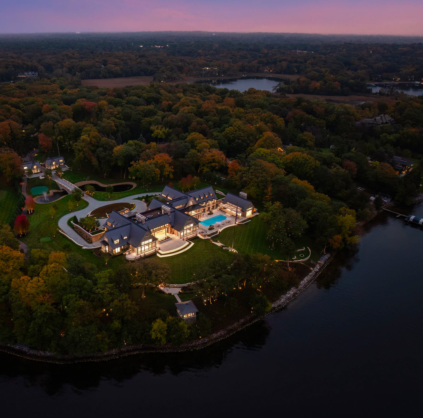 Lake Point Estate – 2770 Gale Road, Wayzata, MN, USA – 252
