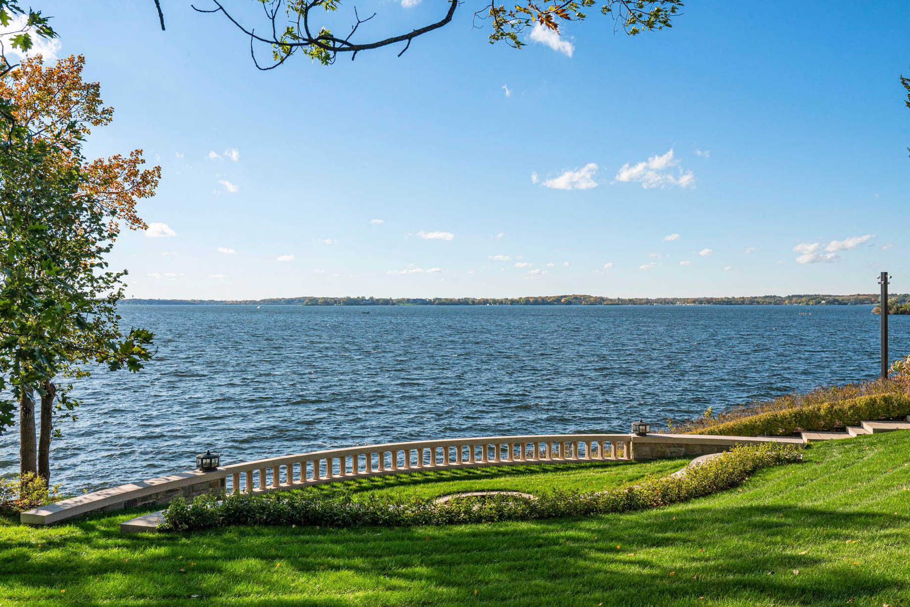 Lake Point Estate – 2770 Gale Road, Wayzata, MN, USA – 28