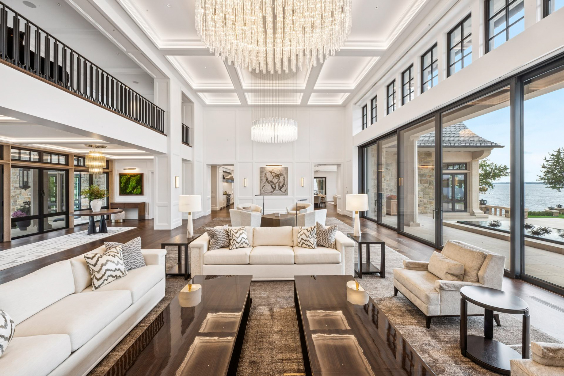 Lake Point Estate – 2770 Gale Road, Wayzata, MN, USA – 47