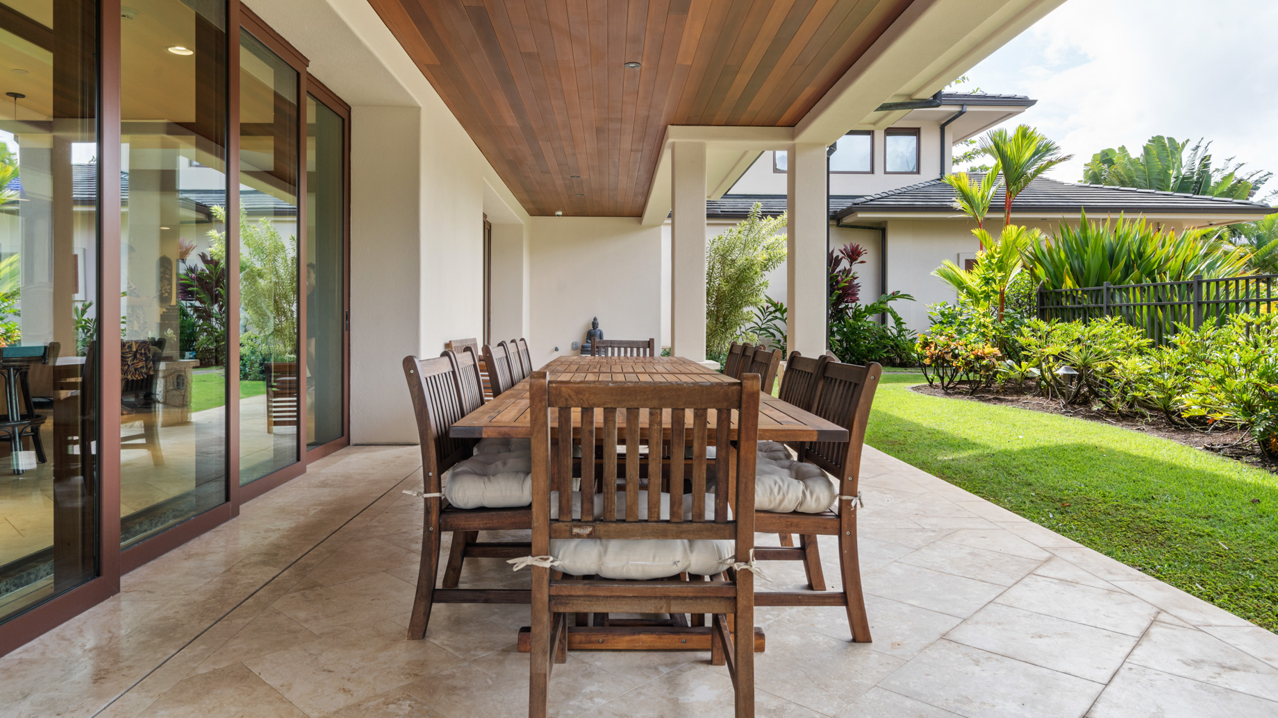 Mele Komo Beachfront Estate – 508 N Kalaheo Avenue, Kailua, HI, USA – Hawaii Luxury Real Estate – 15