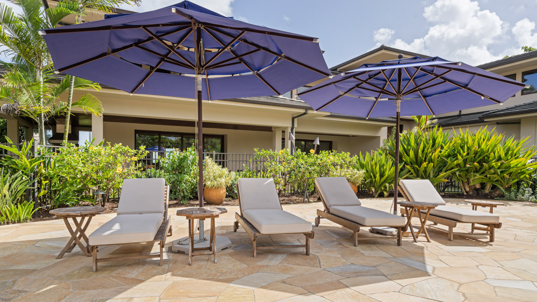 Mele Komo Beachfront Estate – 508 N Kalaheo Avenue, Kailua, HI, USA – Hawaii Luxury Real Estate – 18