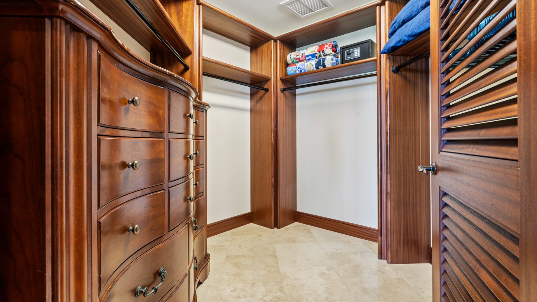 Mele Komo Beachfront Estate – 508 N Kalaheo Avenue, Kailua, HI, USA – Hawaii Luxury Real Estate – 66