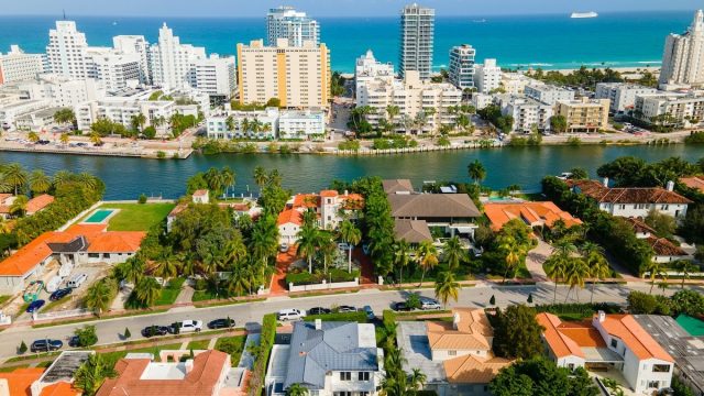 Selling a Home in South Florida with a Mold Infestation? Tips for Removal and Prevention