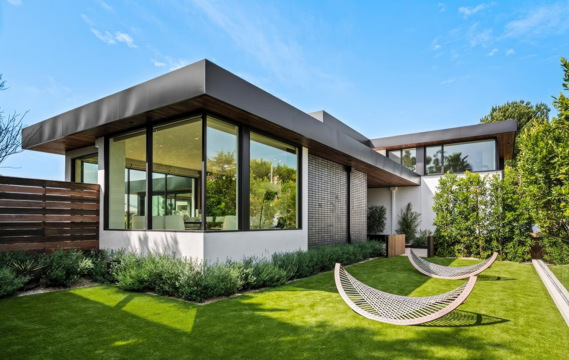 2261 Hercules Dr, Los Angeles, CA, USA – 12