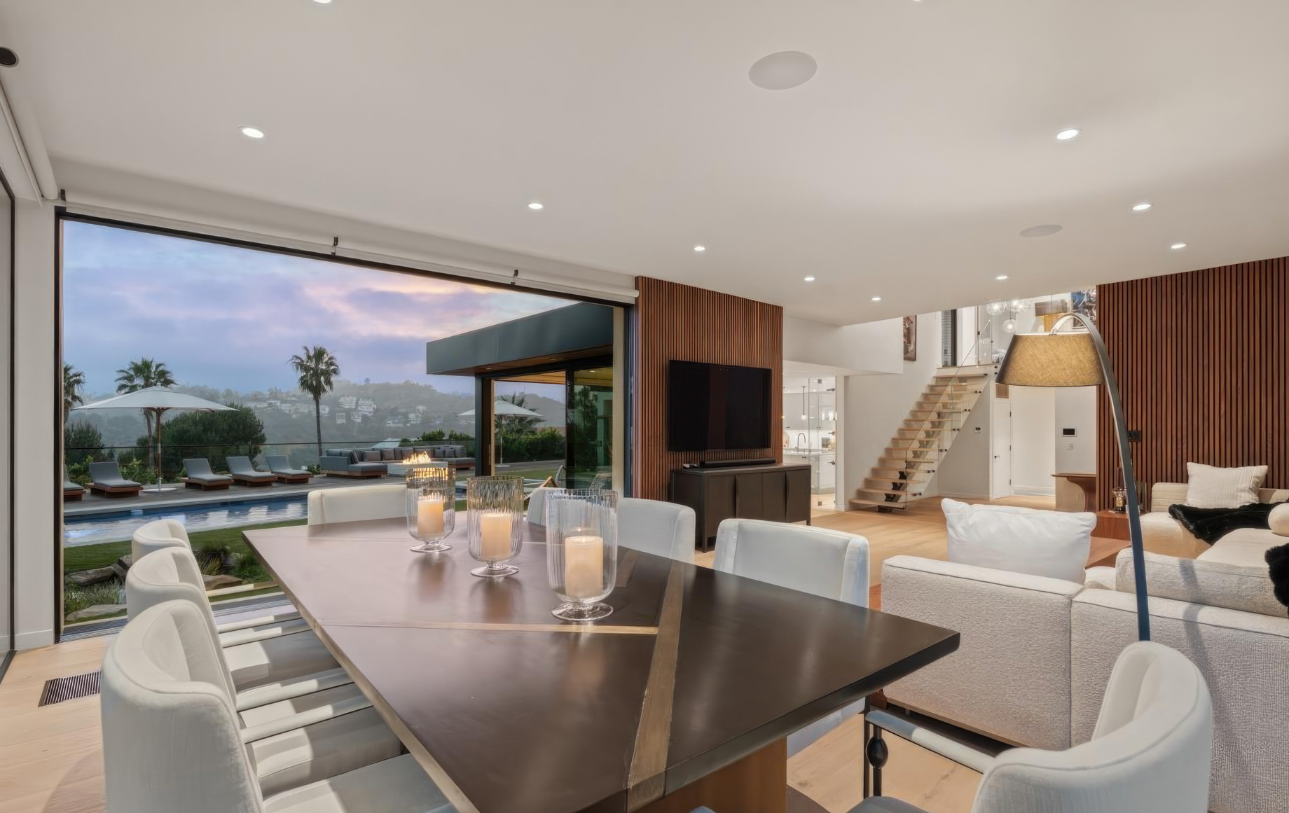 2261 Hercules Dr, Los Angeles, CA, USA – 19