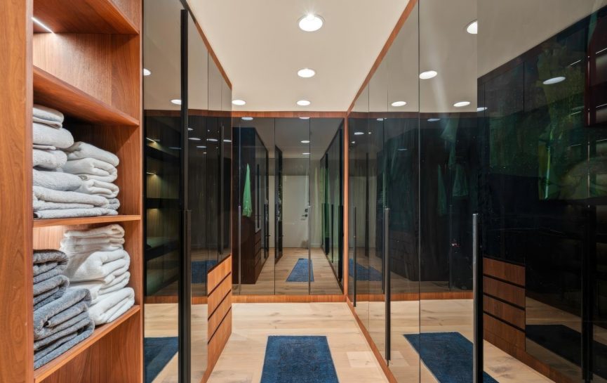 2261 Hercules Dr, Los Angeles, CA, USA - 43