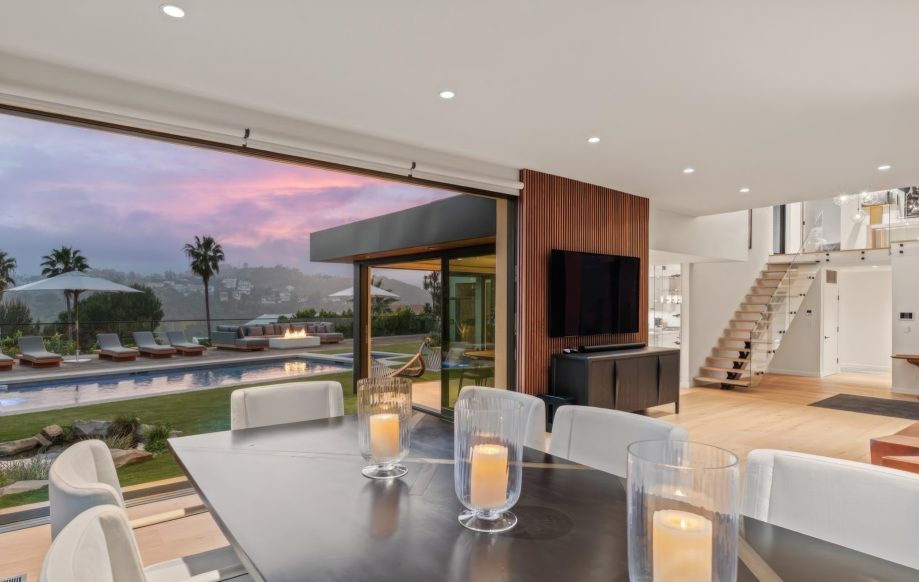 2261 Hercules Dr, Los Angeles, CA, USA - 52