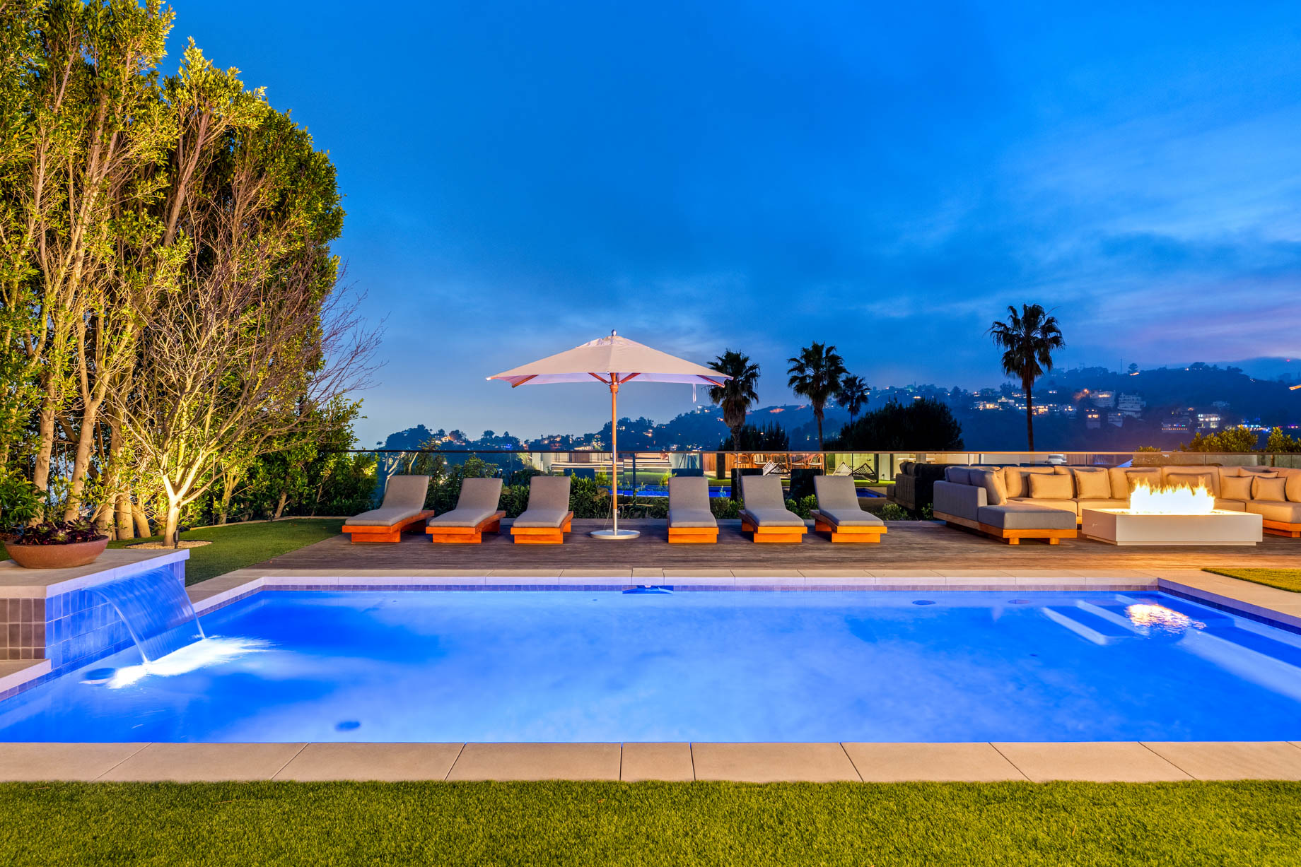 2261 Hercules Dr, Los Angeles, CA, USA – 60