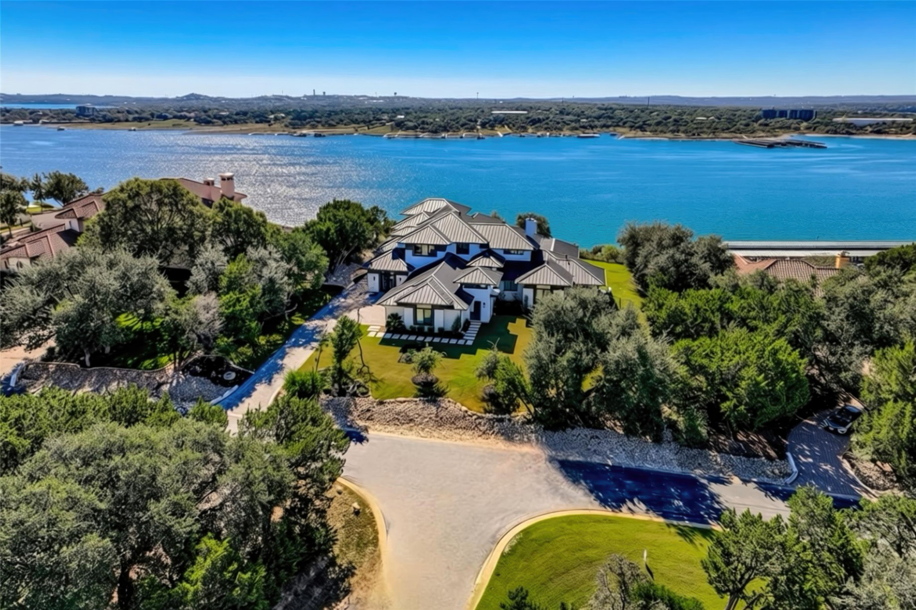 6412 Lantern View Drive, Jonestown, TX, USA – 2