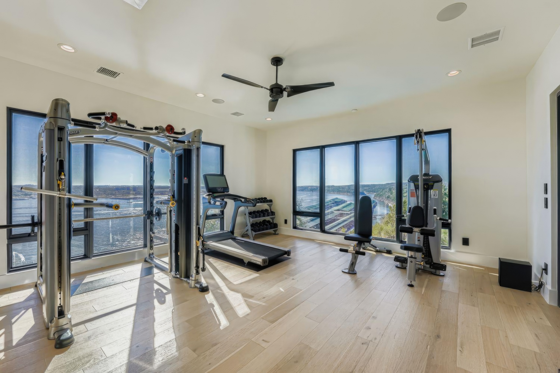 6412 Lantern View Drive, Jonestown, TX, USA – 32