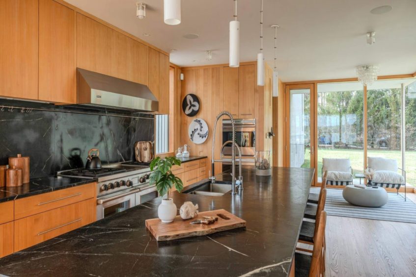 8 Little Ram Island Dr, Shelter Island, NY, USA - 9 8 Little Ram Island Dr, Shelter Island, NY, USA - 9