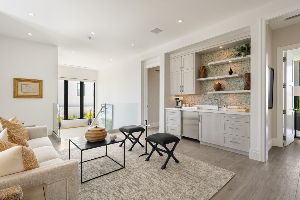 807 N Atlantic Drive, Lantana, FL, USA - 37