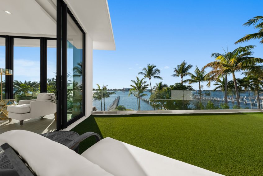 807 N Atlantic Drive, Lantana, FL, USA - 46