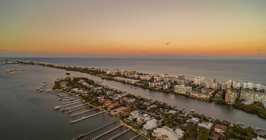 807 N Atlantic Drive, Lantana, FL, USA - 79