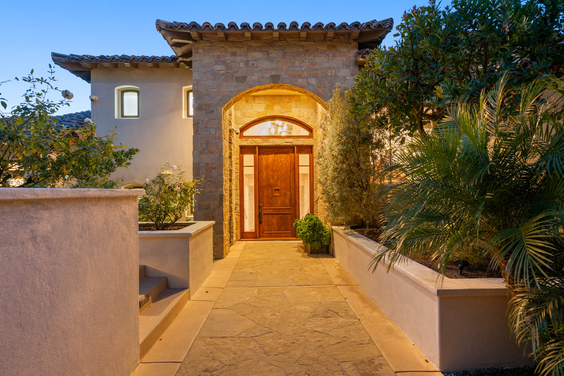 8080 La Jolla Scenic Drive North, La Jolla, CA, USA – 85