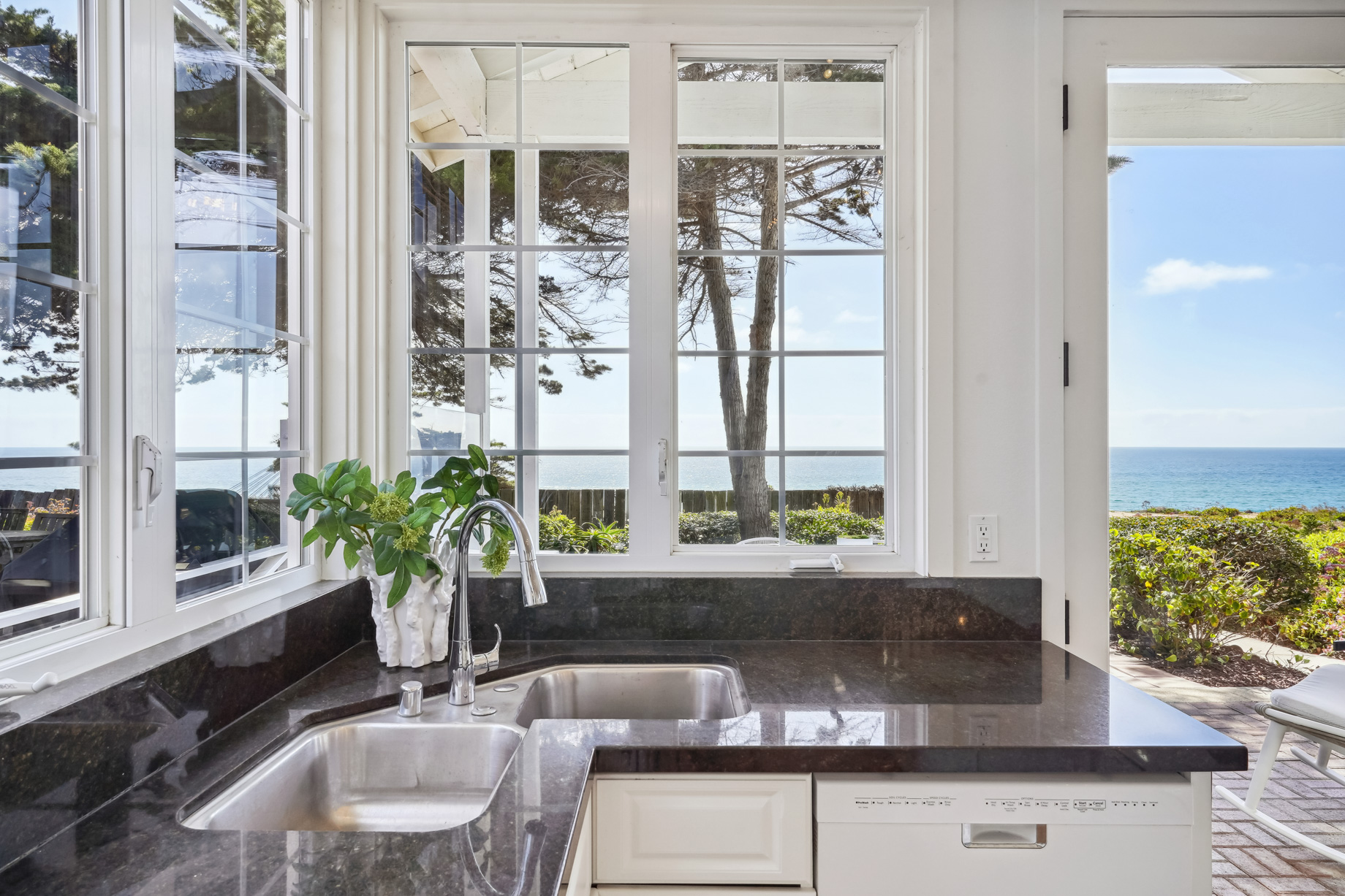 931 – 939 Ocean Ave, Del Mar, CA, USA – 5